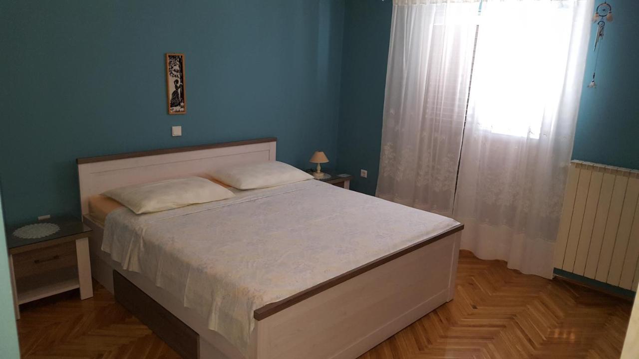 Filip Apartment Omiš Eksteriør billede