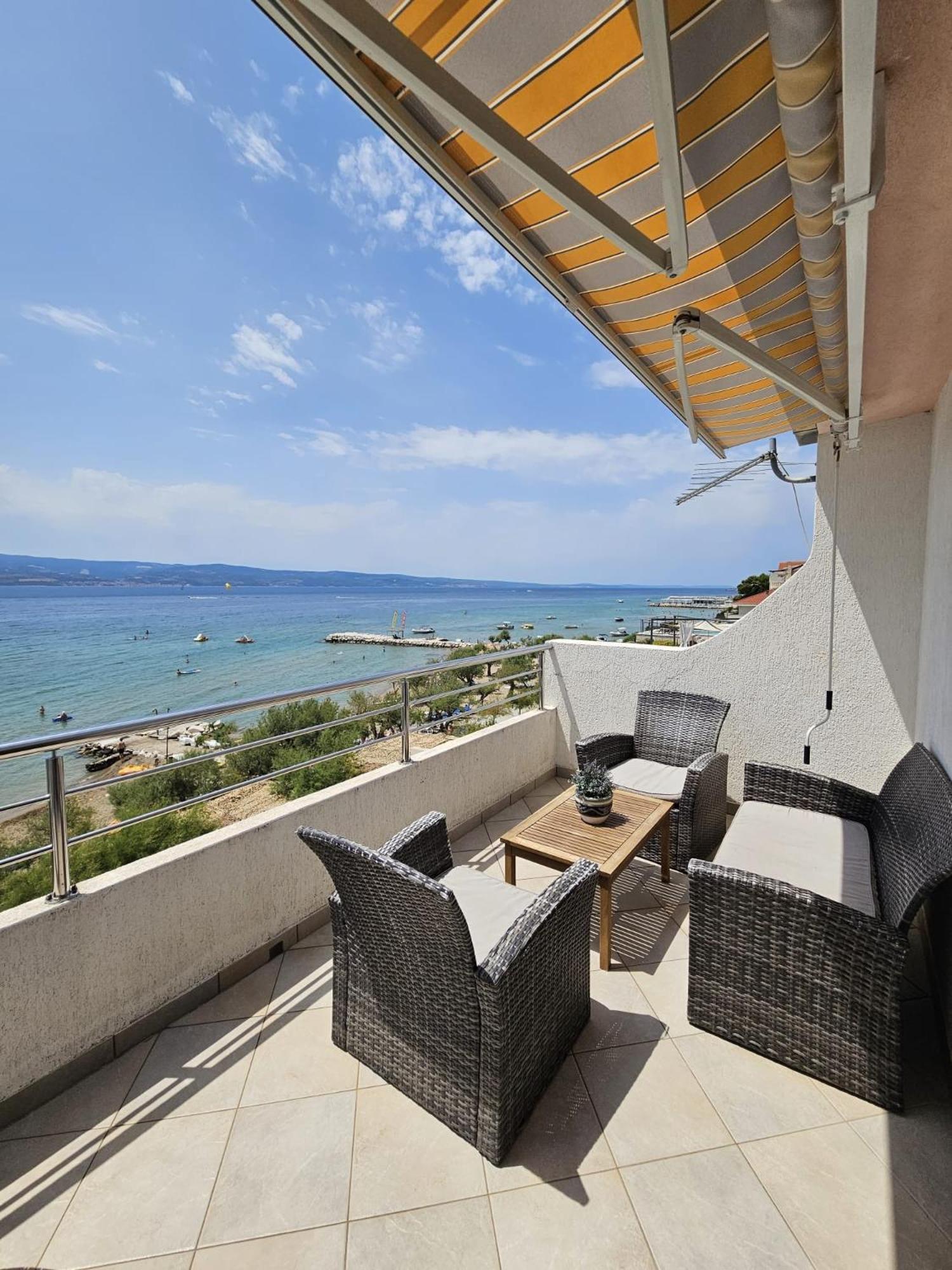 Filip Apartment Omiš Eksteriør billede
