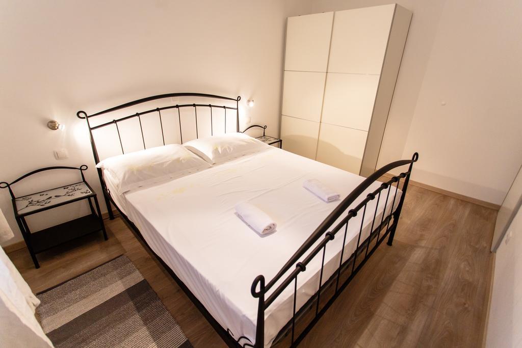 Filip Apartment Omiš Værelse billede