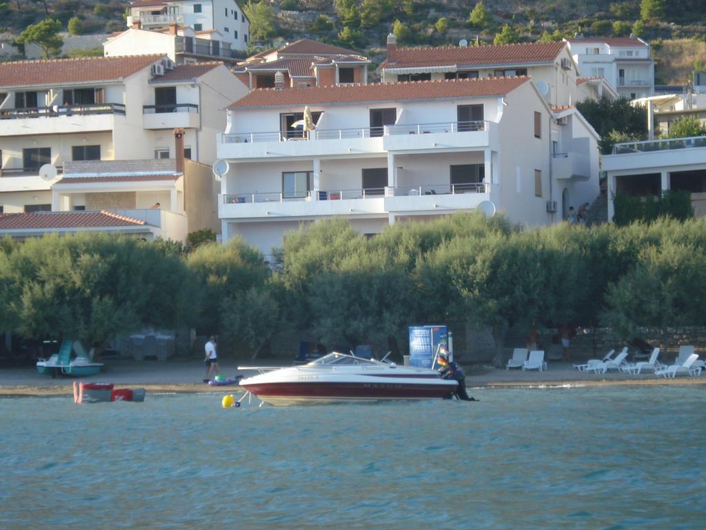 Filip Apartment Omiš Eksteriør billede